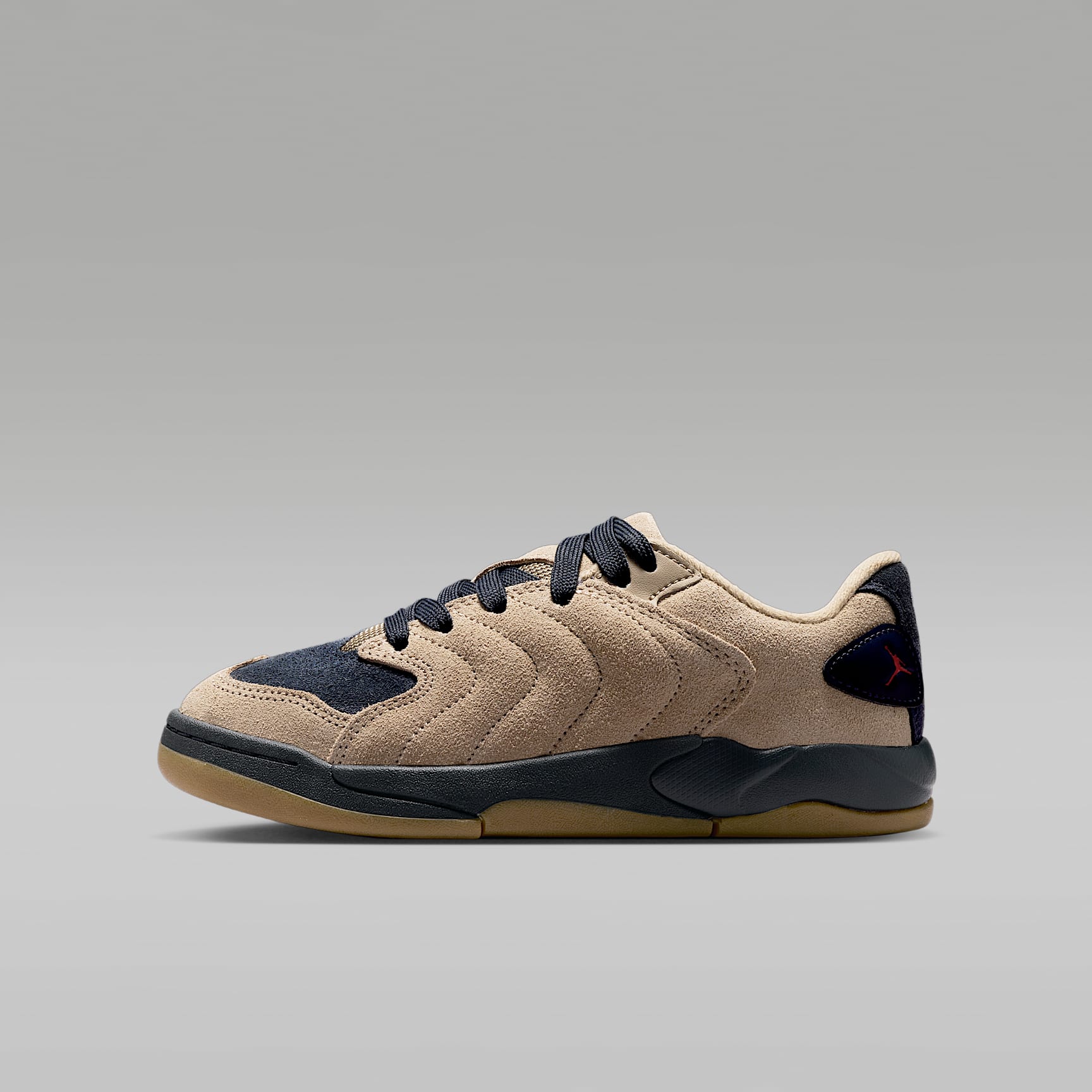 Jordan Session Older Kids' Shoes. Nike RO
